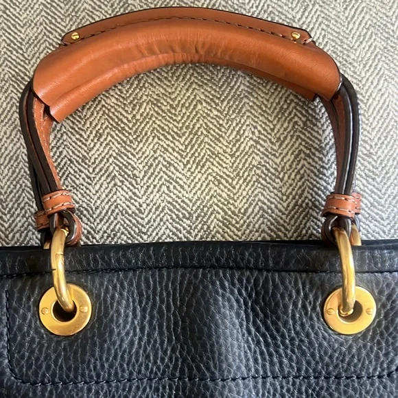 Marc By Marc Jacobs Black and Tan Shoulder Bag - Picture 7 of 9